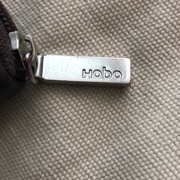 HOBO International Zip Around Wallet Brown Max Large - Picture 6 of 12